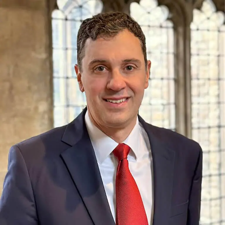 Headshot photo of John Ciorciari