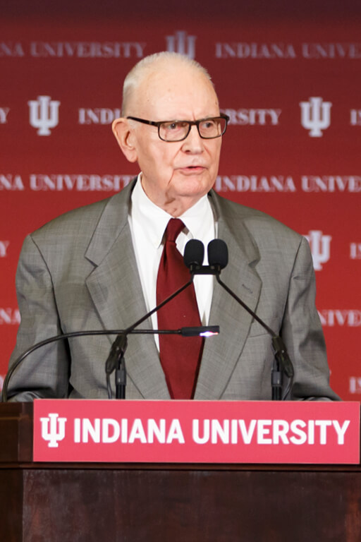 Rep. Lee Hamilton speaking to an audience. 